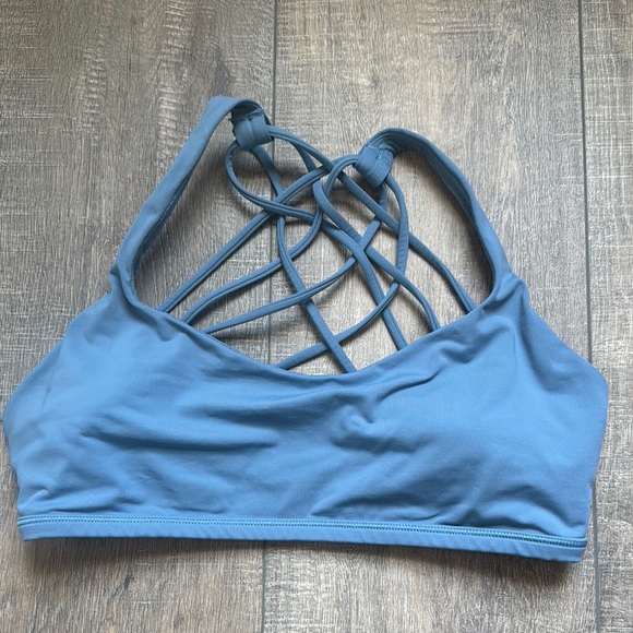 Lululemon Free To Be Sports Bra - Picture 1 of 2